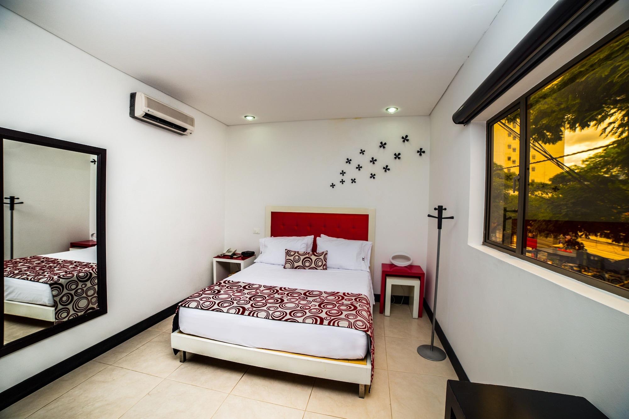 Hotel Merlott Lleras Medellín Esterno foto
