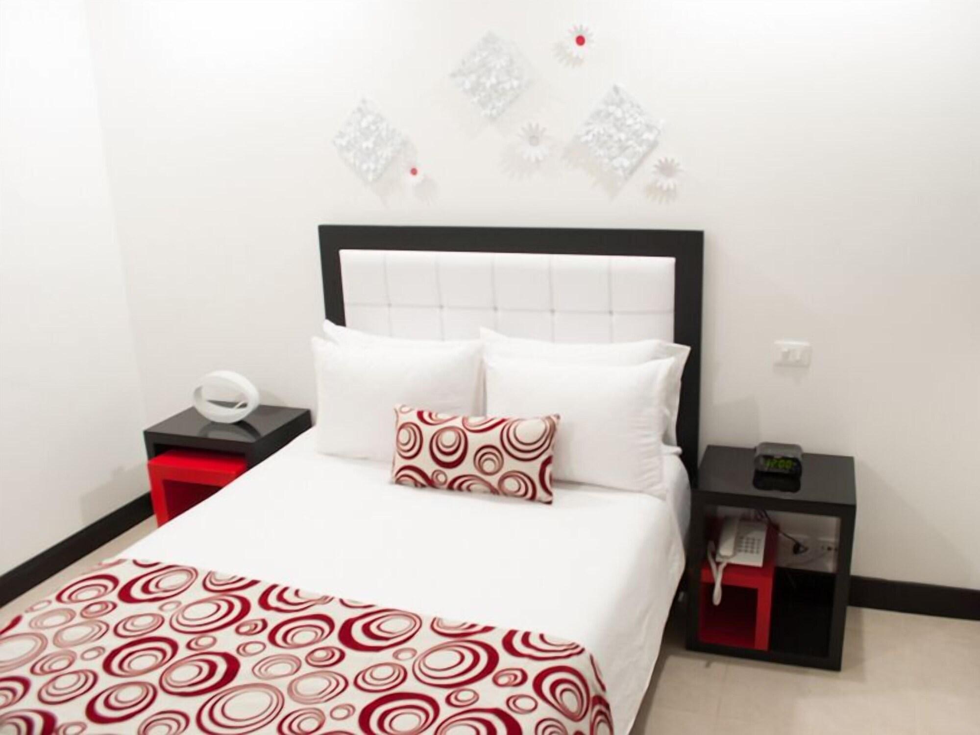 Hotel Merlott Lleras Medellín Esterno foto