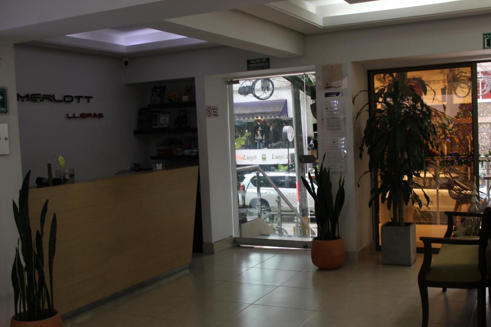 Hotel Merlott Lleras Medellín Esterno foto