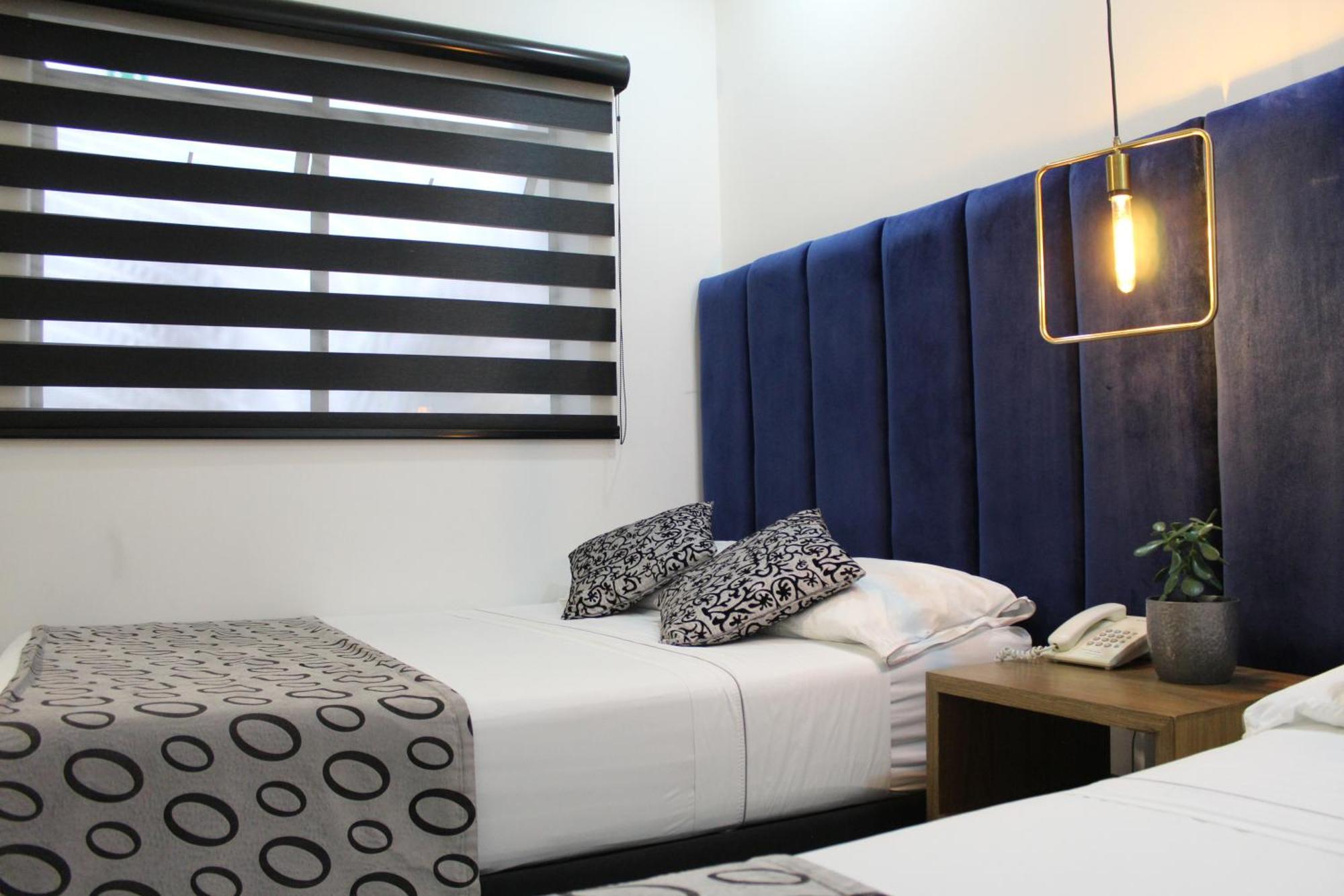 Hotel Merlott Lleras Medellín Esterno foto